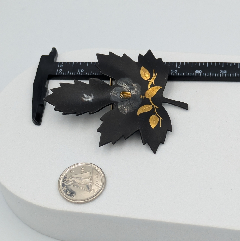 Vintage Amita Japanese Damascene Maple Leaf Brooch Pin Floral bird - Picture 2 of 8